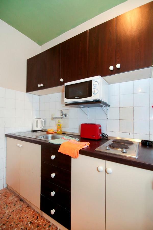Tiho'S Apartments Сплит Экстерьер фото
