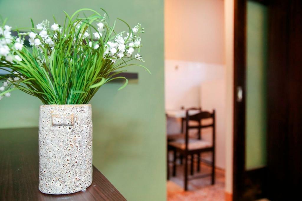 Tiho'S Apartments Сплит Экстерьер фото
