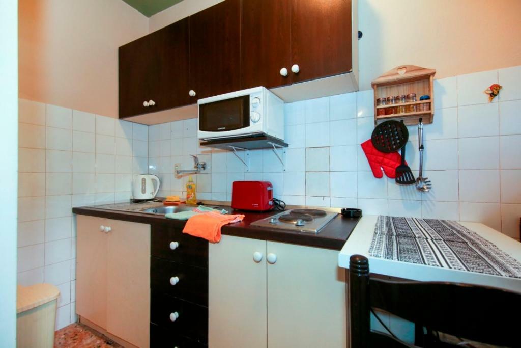 Tiho'S Apartments Сплит Экстерьер фото